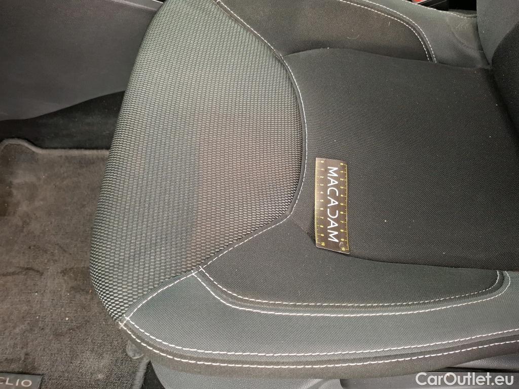  Renault  Clio  IV Business 1.5 dCi 90CV BVA6 E6 #48
