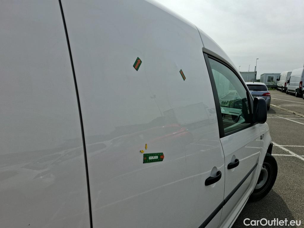  Volkswagen  Caddy VOLKSWAGEN  Van / 2015 / 4P / Fourgonnette 2.0 TDI 75 Business Line #13