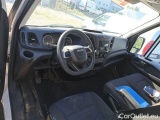  Iveco  Daily IVECO  / 2019 / 4P / FURGONE 35S14NV 3520L H2 BLUE P. #3
