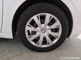  Peugeot  208 PEUGEOT  / 2015 / 5P / BERLINA VAN ACTIVE BLUEHDI 100CV #15