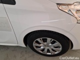  Peugeot  208 PEUGEOT  / 2015 / 5P / BERLINA VAN ACTIVE BLUEHDI 100CV #39