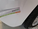  Peugeot  208 PEUGEOT  / 2015 / 5P / BERLINA VAN ACTIVE BLUEHDI 100CV #46