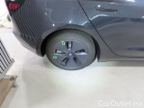  Tesla  Model 3 TESLA  Langstreckenbatt. Allradantrieb Dual Motor 4d 366kW #37