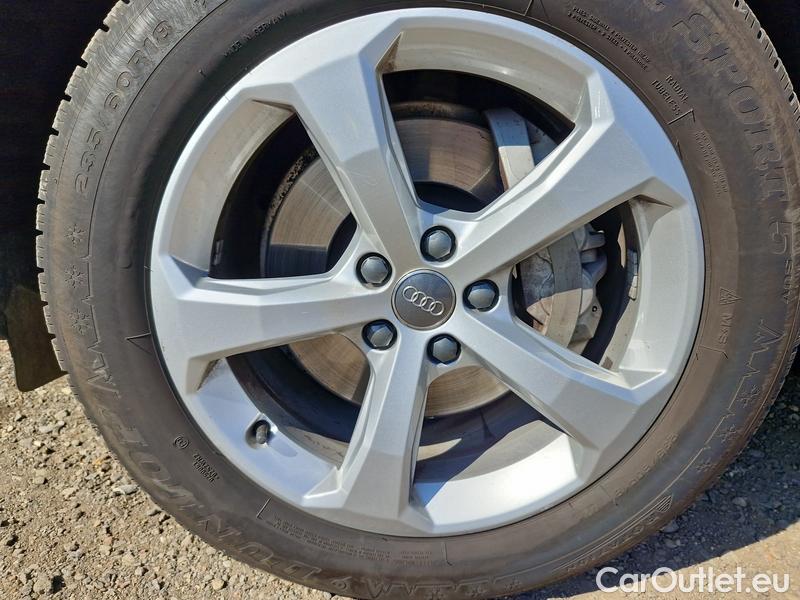  Audi  Q5   (FYG) (2020)  2.0TDI 120 qttr design STr #3