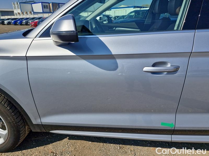  Audi  Q5   (FYG) (2020)  2.0TDI 120 qttr design STr #4