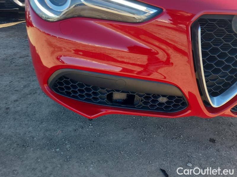  Alfa Romeo   STELVIO Stelvio (630)  2016->) 2.0T 280k Q4 Super #2