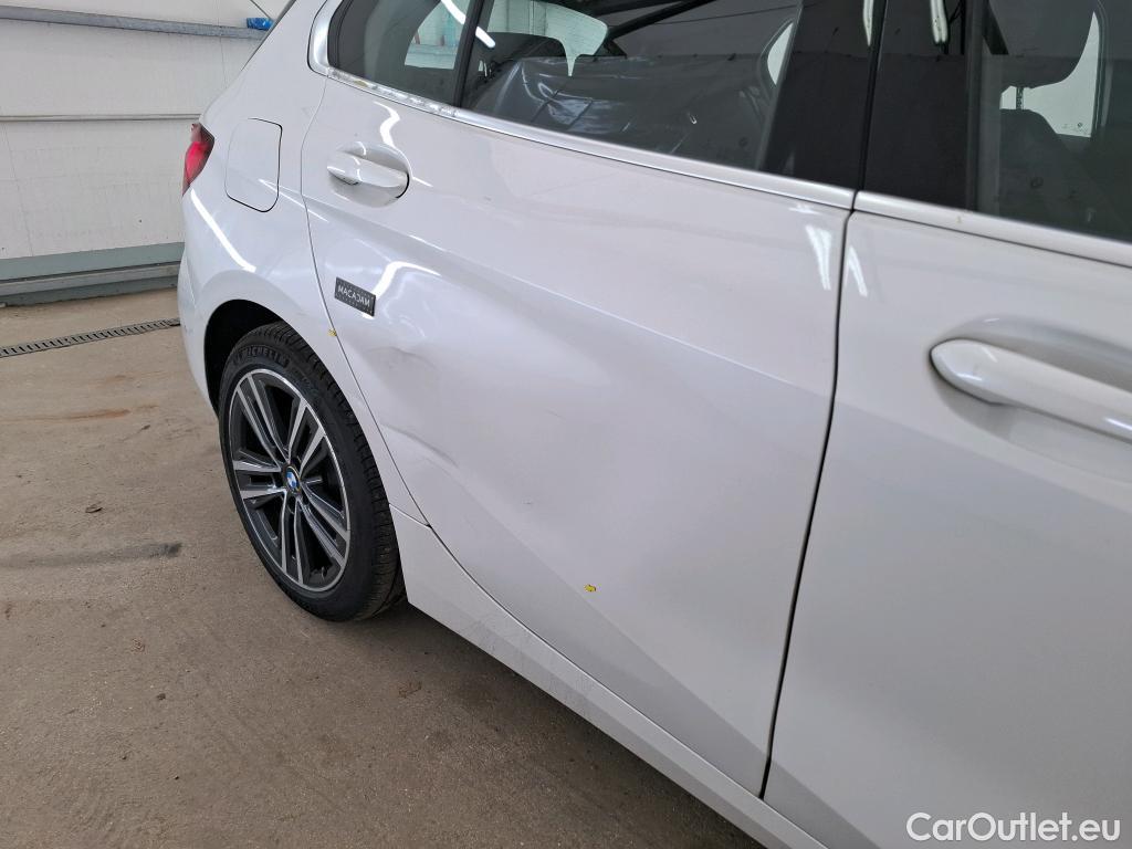  Bmw  Serie 1 Série 1 Berline 116 d Lounge 1.5 115CV BVA7 E6d #1