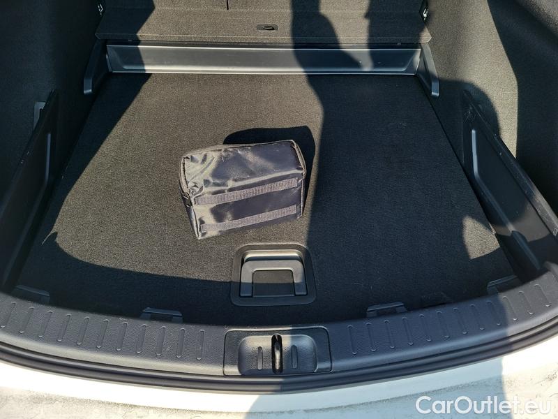  Toyota  Corolla  TouringSports (E21) (2019)  TS 1.8Hyb.Comfort AT #7