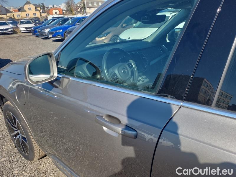  Volvo  XC90  (2002)  T8 Rech.Insc.Expr.AWD AT #15