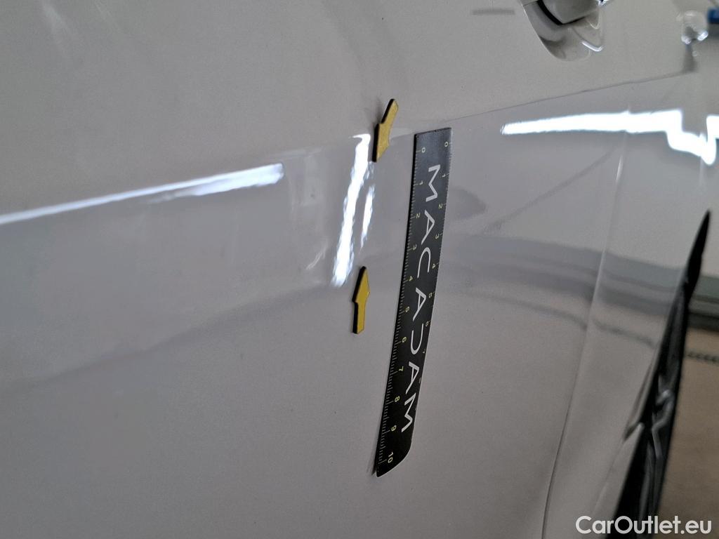  Bmw  Serie 1 Série 1 Berline 116 d Lounge 1.5 115CV BVA7 E6d #48