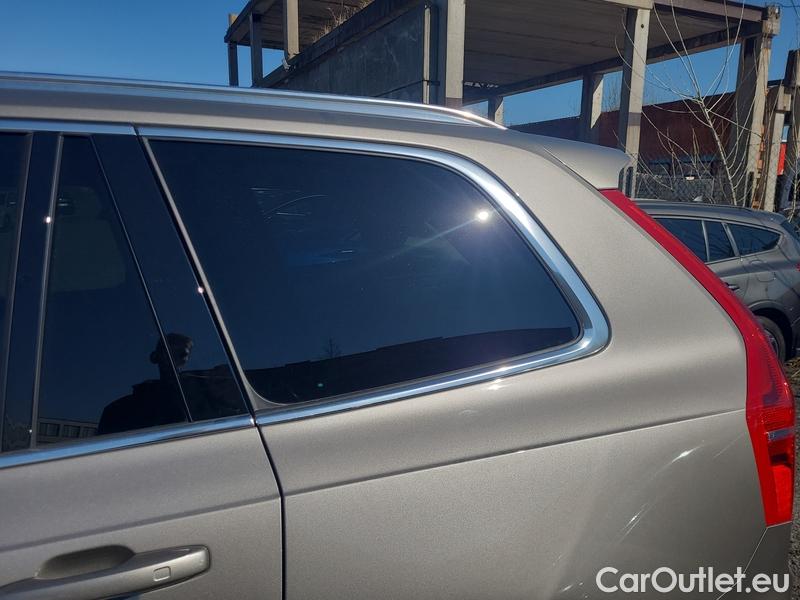  Volvo  XC90  (2002)  T8 Rech.Insc.Expr.AWD AT #21