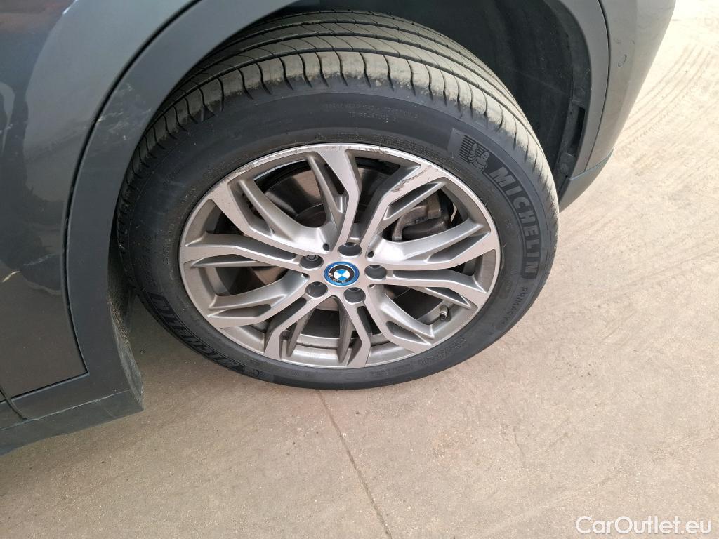  Bmw  X1 Série  xDrive 25 e Lounge 1.5 220CV BVA6 E6d #9