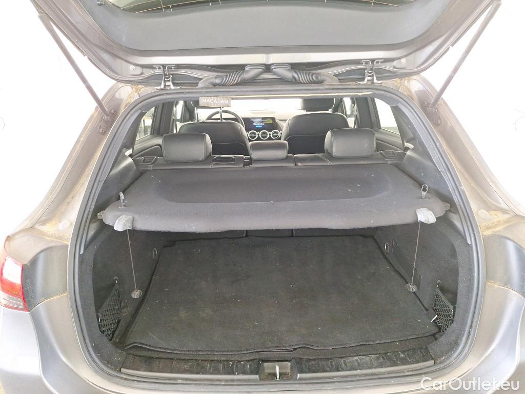  Mercedes  GLA MERCEDES-BENZ  / 2020 / 5P / SUV 2.0  200 D BUSINESS LINE DCT #1