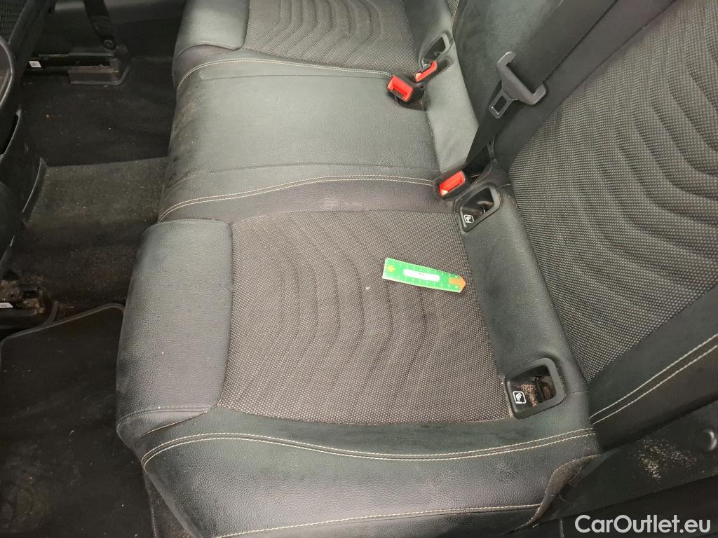  Mercedes  A-Klasse MERCEDES-BENZ Classe A Berline / 2018 / 4P / Berline A 180 d Business Line 7G-DCT #7
