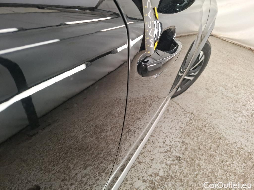  Peugeot  2008  Allure Pack 1.5 HDi 110CV BVM6 E6d #10