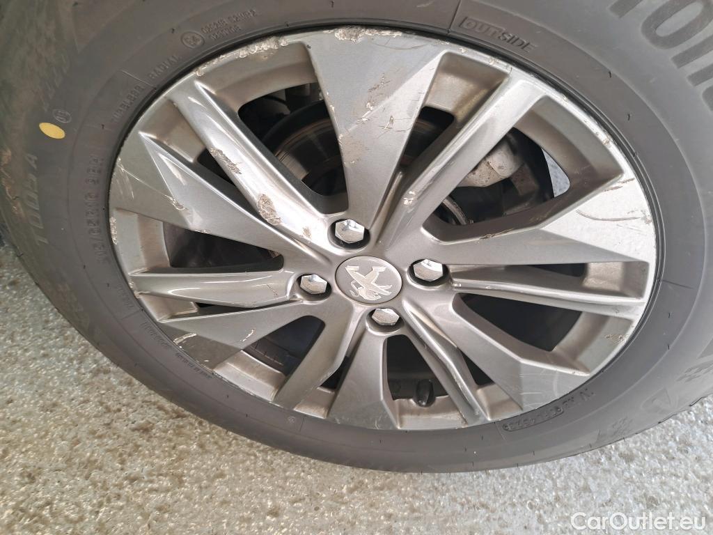  Peugeot  2008  Active Pack 1.2 PureTech 130CV BVA8 E6d #4