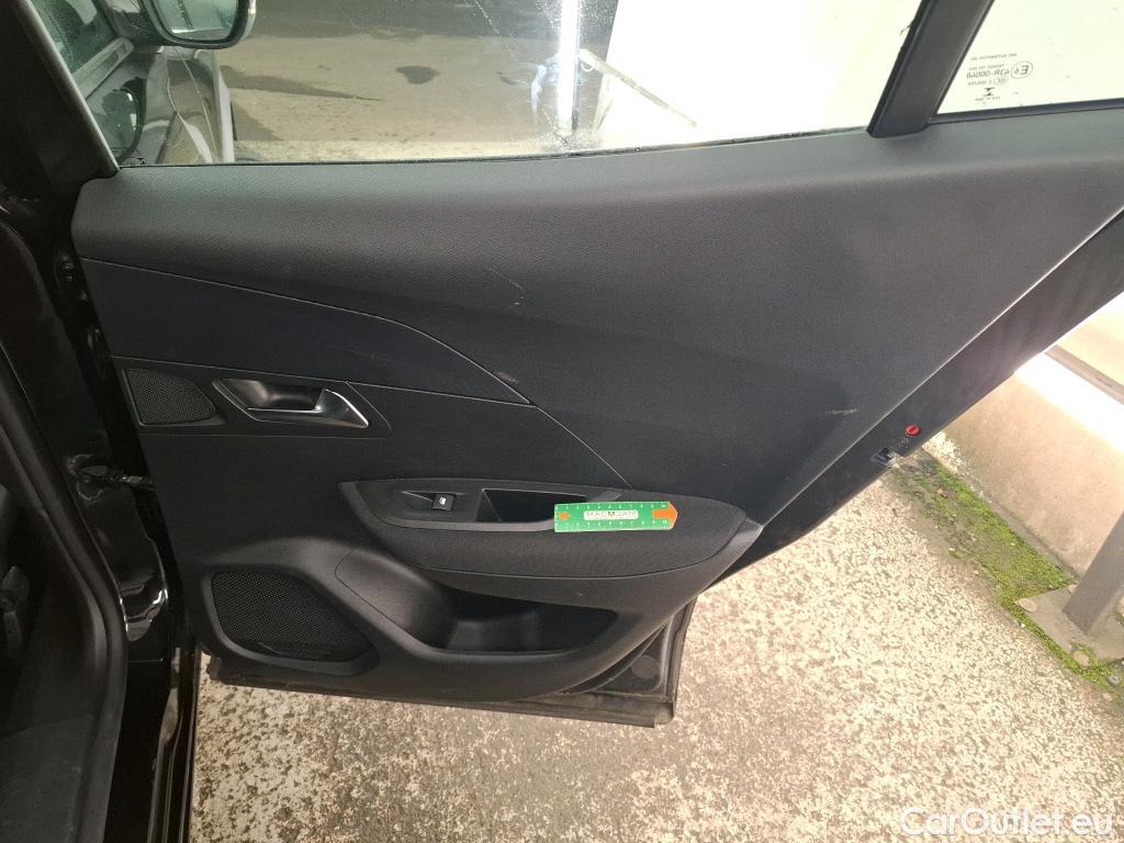  Peugeot  2008  Active Pack 1.2 PureTech 130CV BVA8 E6d #1