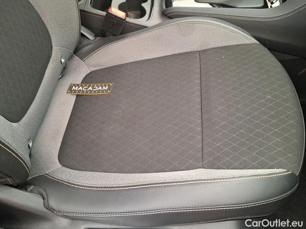  Opel   Grandland X Grandland X Elegance Business 1.5 130CV BVA8 E6d #15
