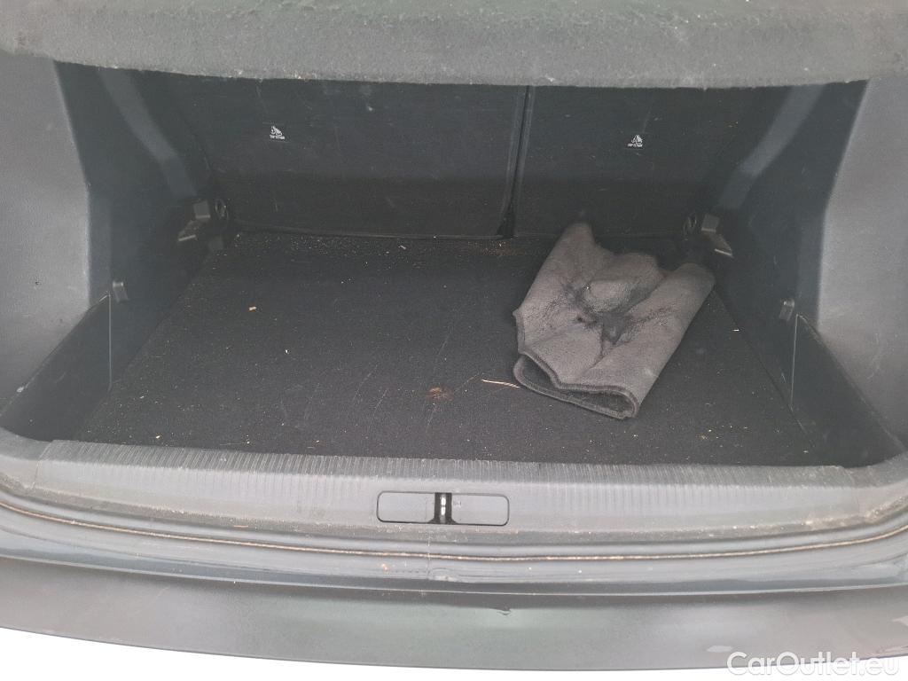  Peugeot  2008  Active Business 1.5 HDi 100CV BVM6 E6d #34