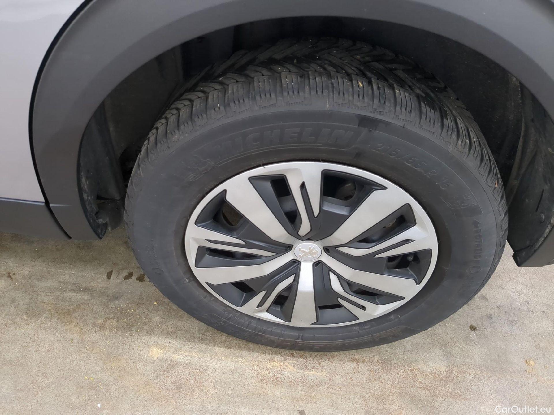 Peugeot  2008  Active Business 1.5 HDi 110CV BVM6 E6d #5