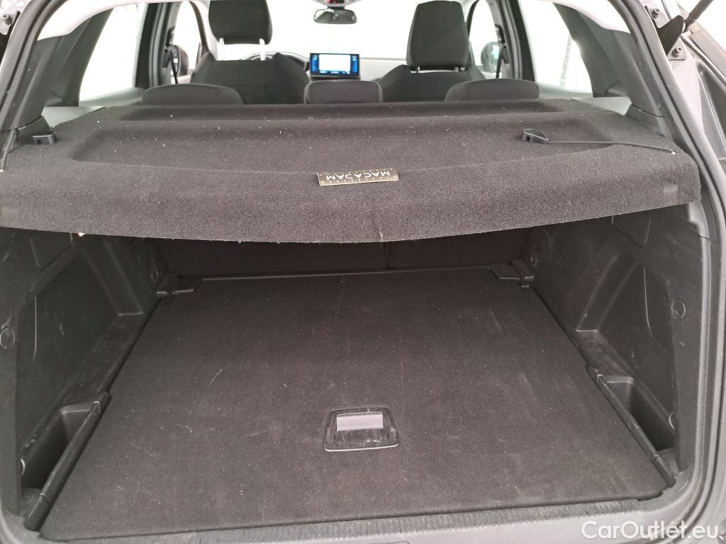  Peugeot  3008  II Active Pack 1.5 HDi 130CV BVA8 E6d #1