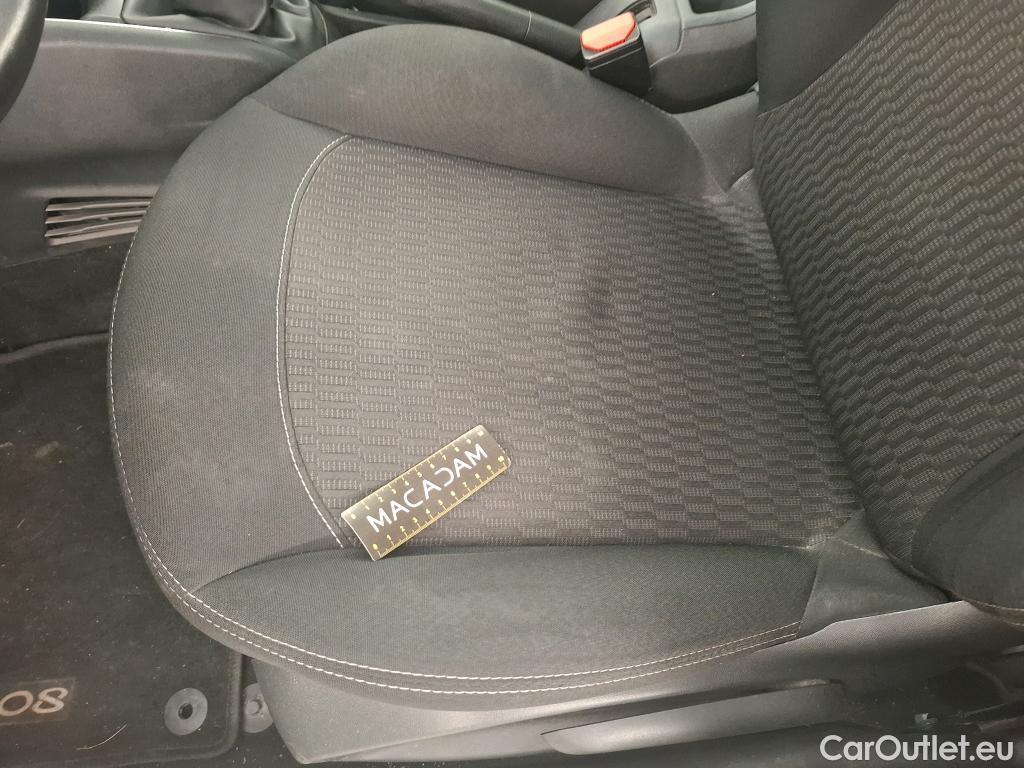 Peugeot  208  Active Business 1.5 HDi 100CV BVM5 E6dT #17