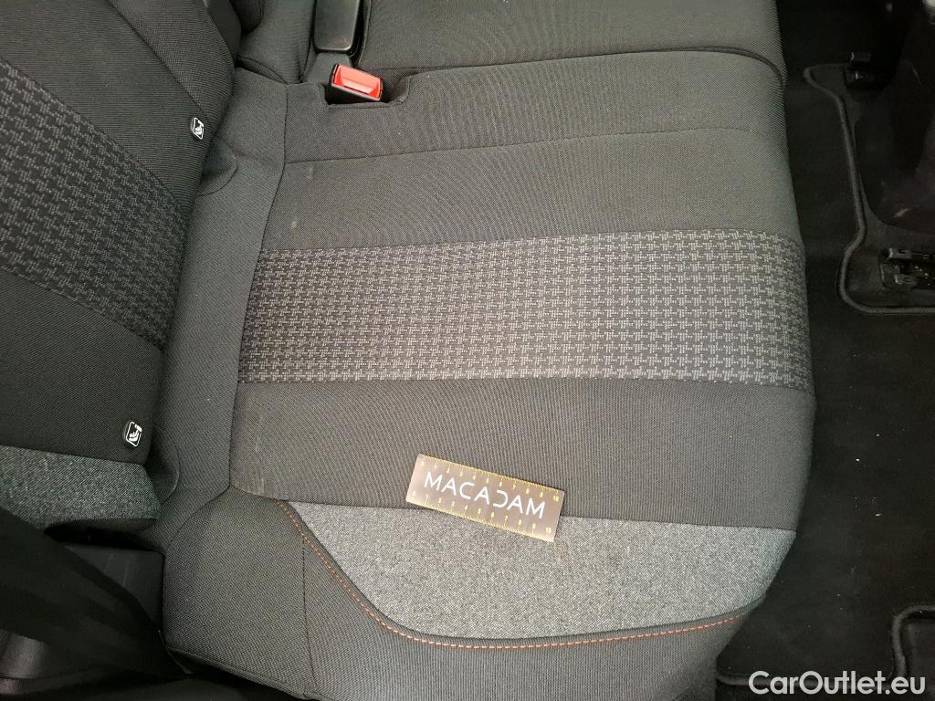  Peugeot  3008  II Active Pack 1.5 HDi 130CV BVA8 E6d #23