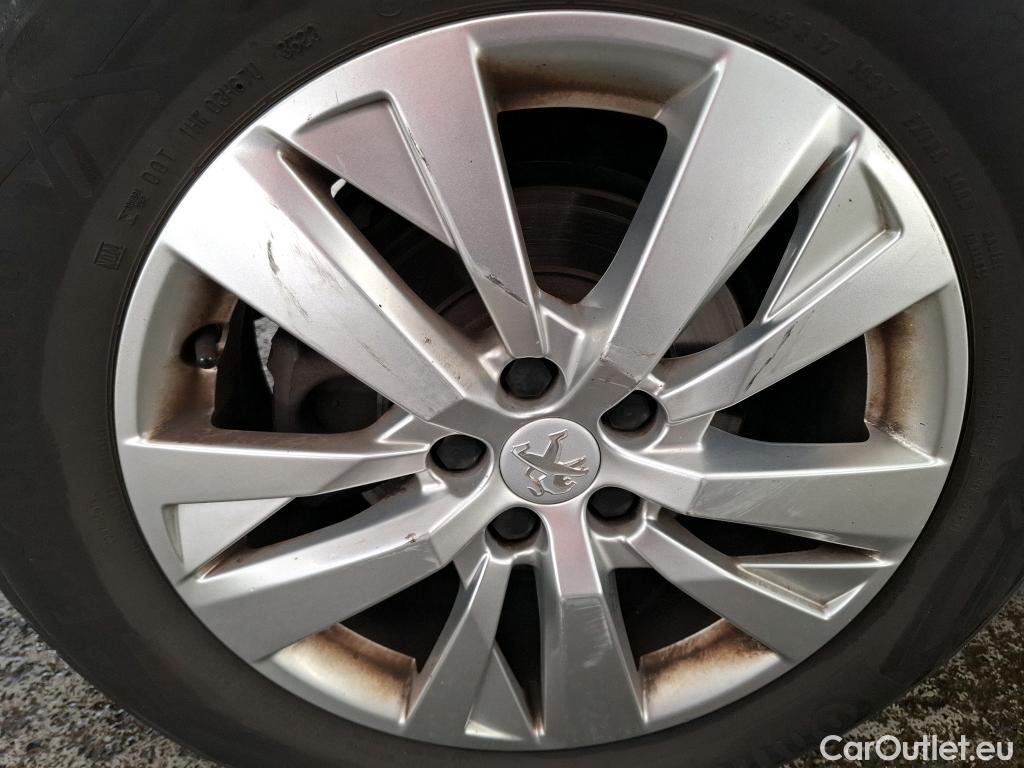  Peugeot  3008  Active Business 1.2 PureTech 130CV BVA8 E6d #2
