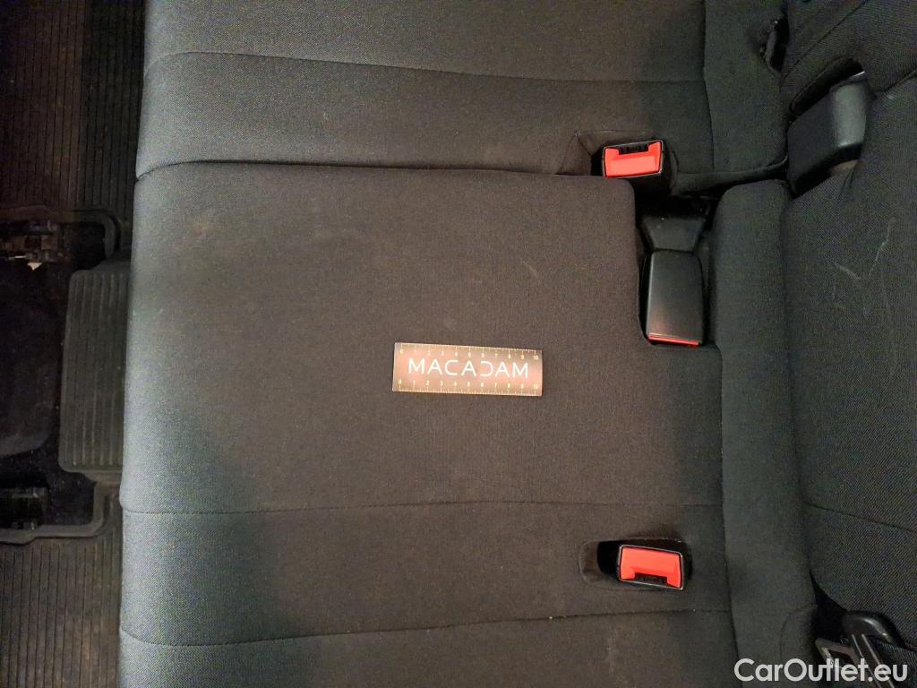  Peugeot  3008  Active Business 1.5 HDi 130CV BVA8 E6d #17