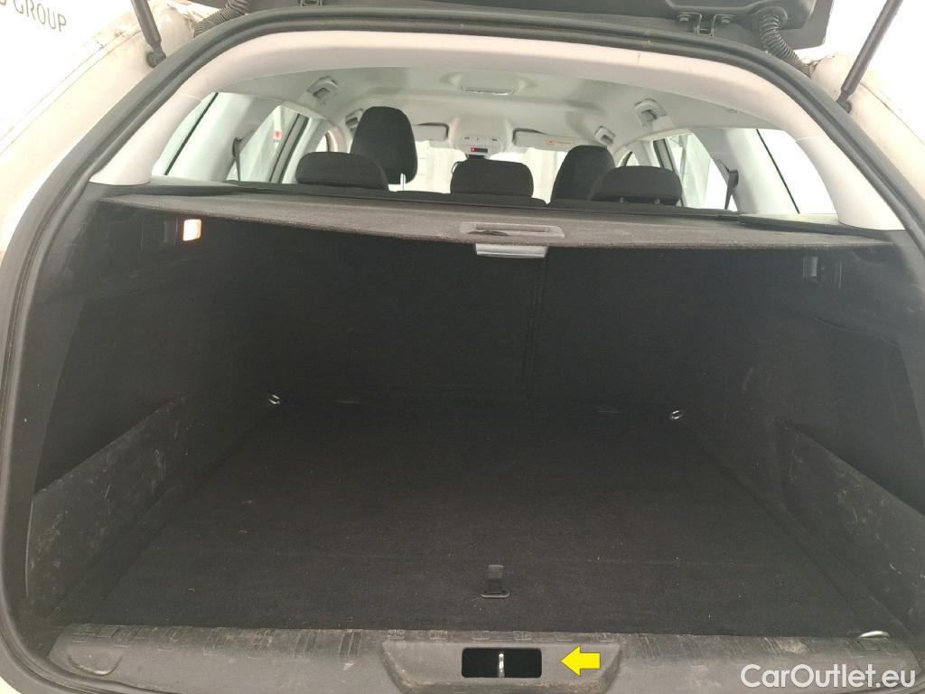 Peugeot  308  SW Active Business 1.5 HDi 130CV BVA8 E6d #55
