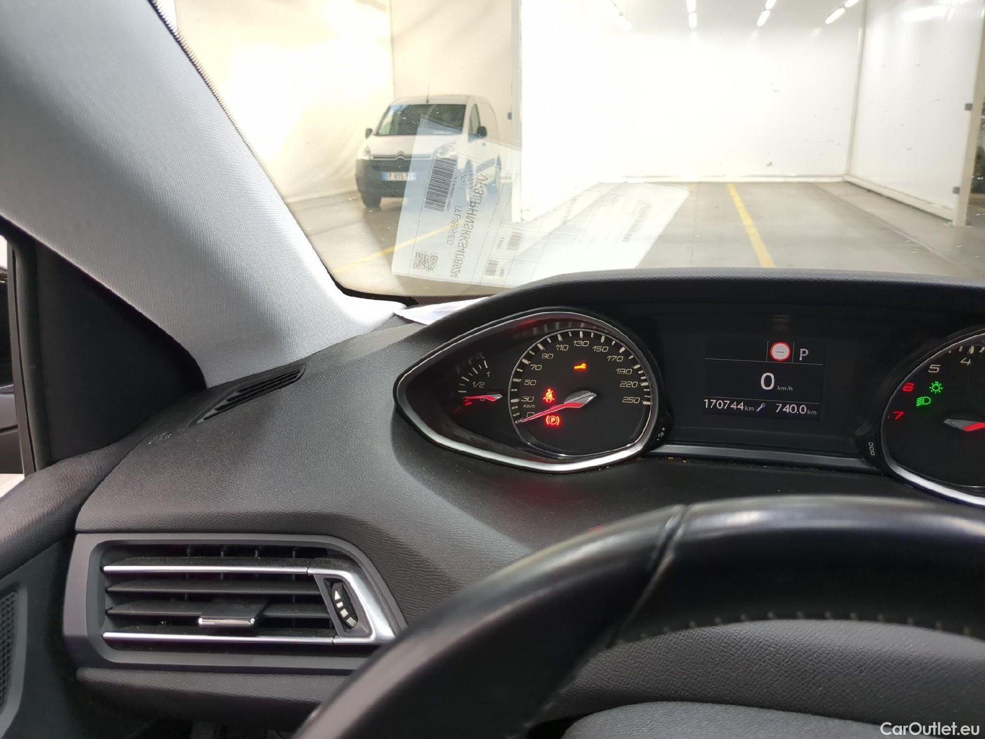  Peugeot  308  Active Business 1.2 PureTech 130CV BVA8 E6 #1