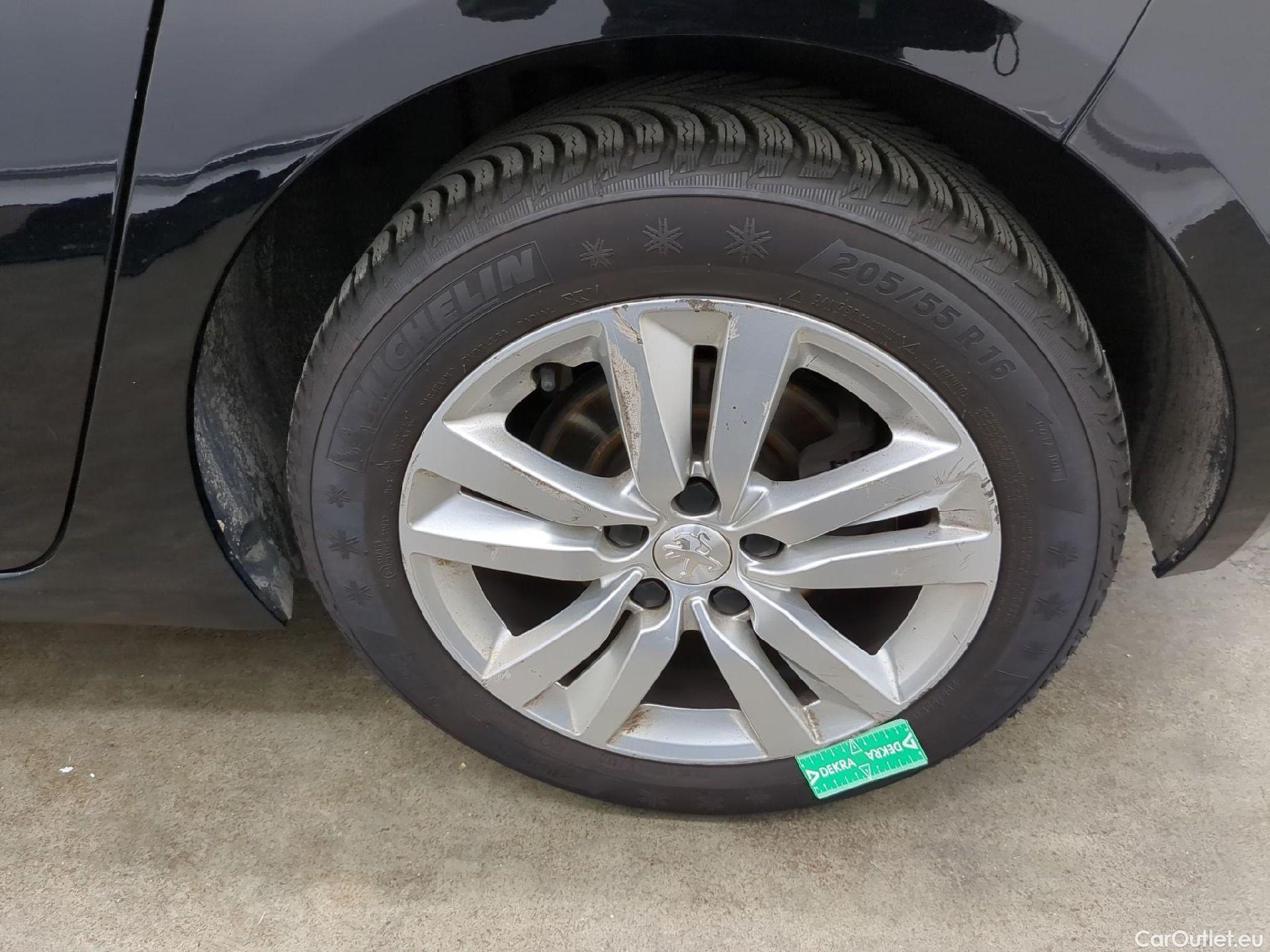  Peugeot  308  Active Business 1.2 PureTech 130CV BVA8 E6 #7