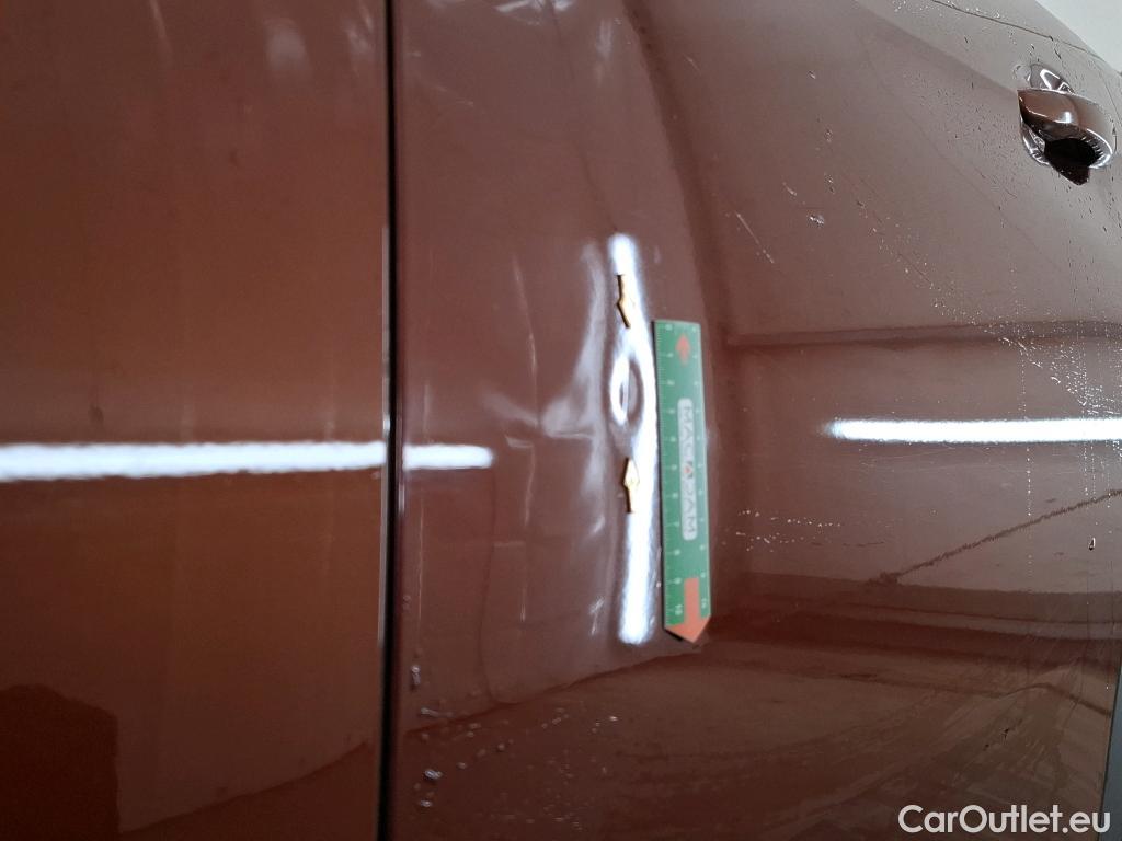  Peugeot  3008 PEUGEOT  5p SUV Puretech 180 S&S EAT8 ALLURE #21