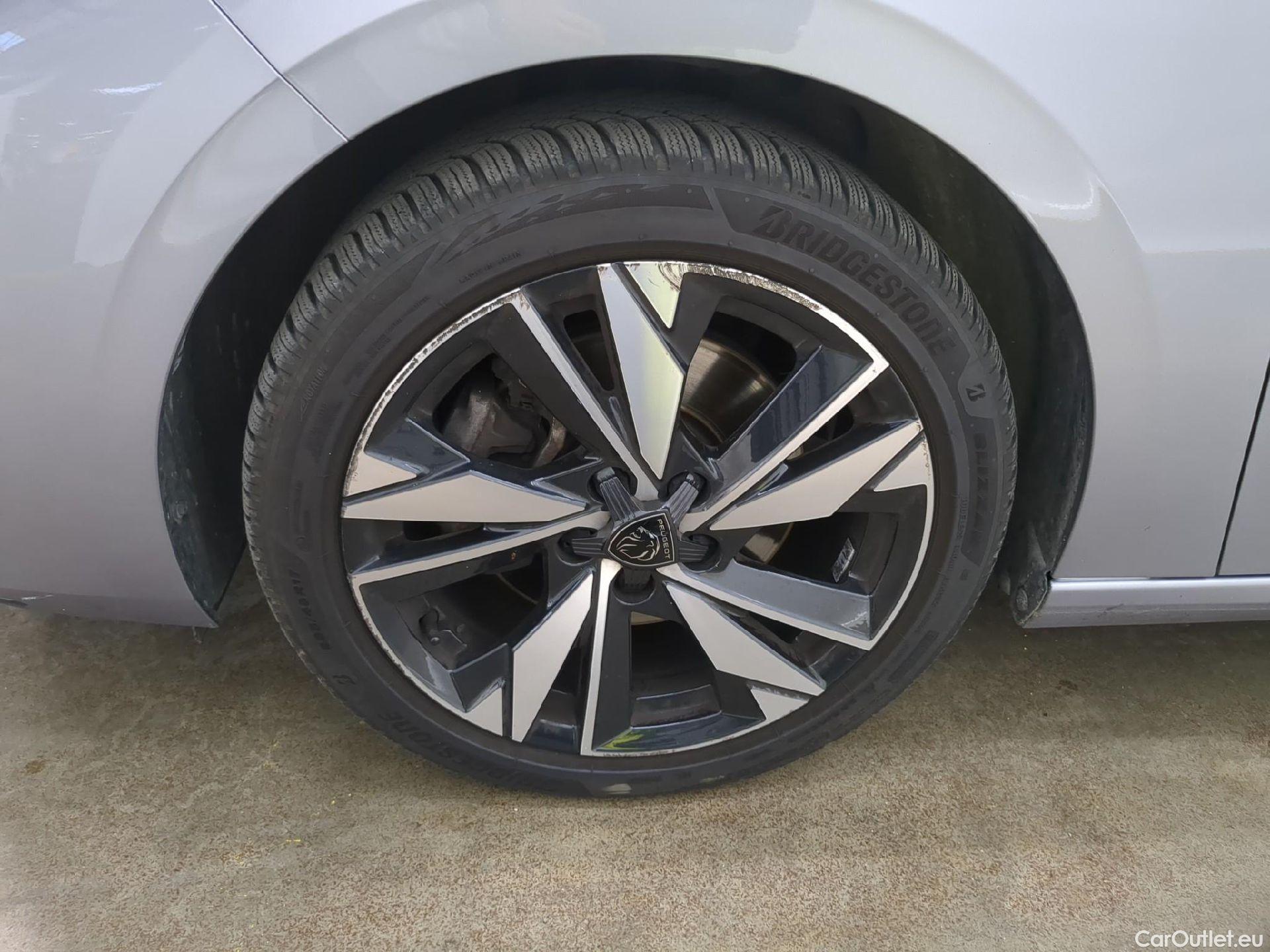  Peugeot  308 PEUGEOT  SW / 2021 / 5P / Break BlueHDi 130 EAT8 ALLURE #19