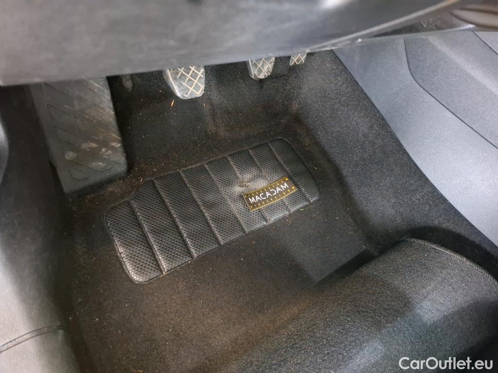  Skoda  Octavia  Combi Business 2.0 TDI 115CV BVM6 E6d #64