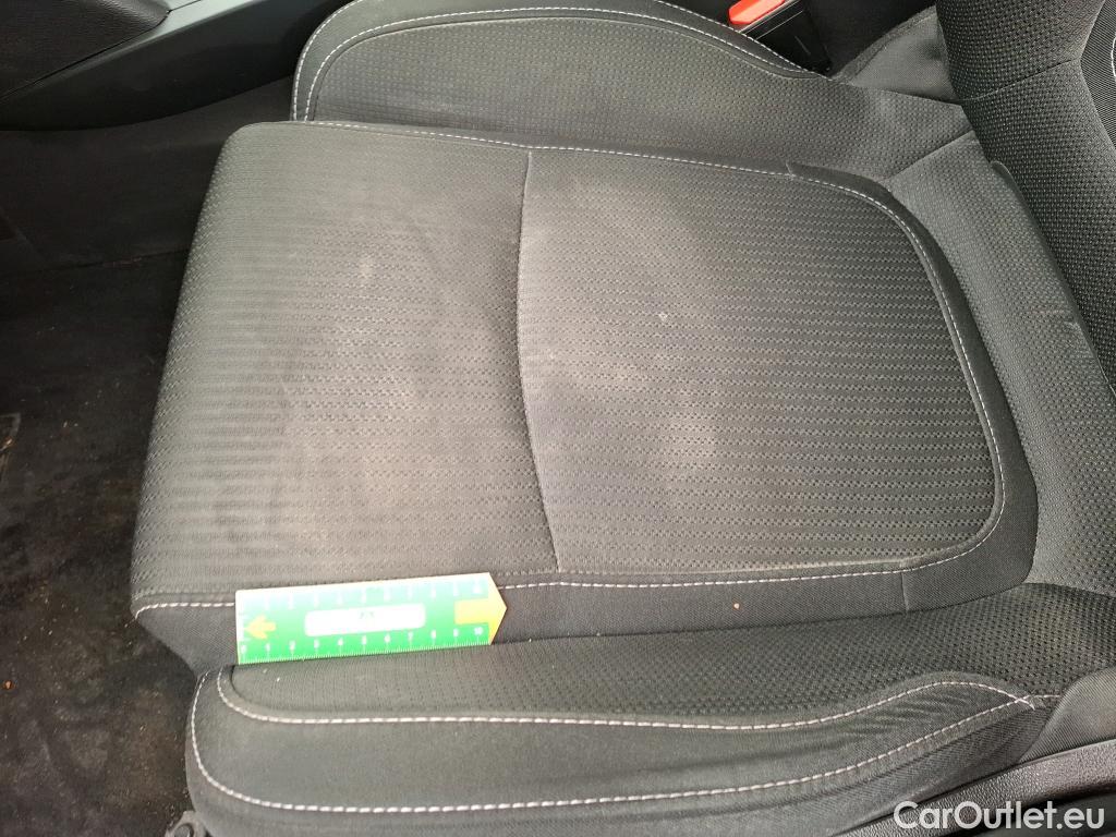  Renault  Megane  IV Berline 5pt. Business 1.5 dCi 115CV BVM6 E6d #29