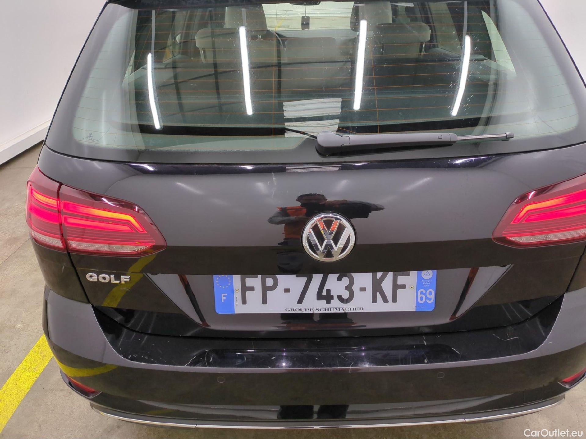  Volkswagen  Golf  VOLKSWAGEN SW / 2017 / 5P / Break 1.6 TDI 115 Confortline Business #58