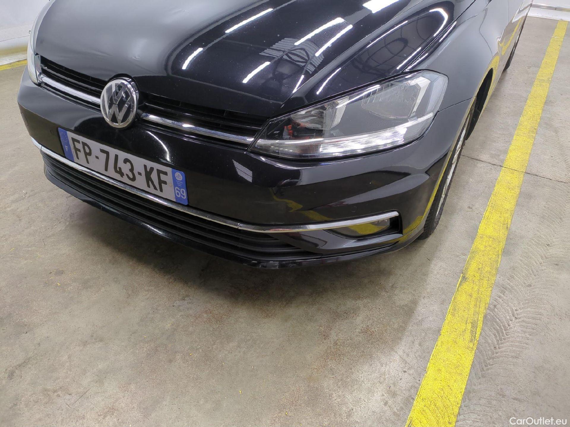  Volkswagen  Golf  VOLKSWAGEN SW / 2017 / 5P / Break 1.6 TDI 115 Confortline Business #28