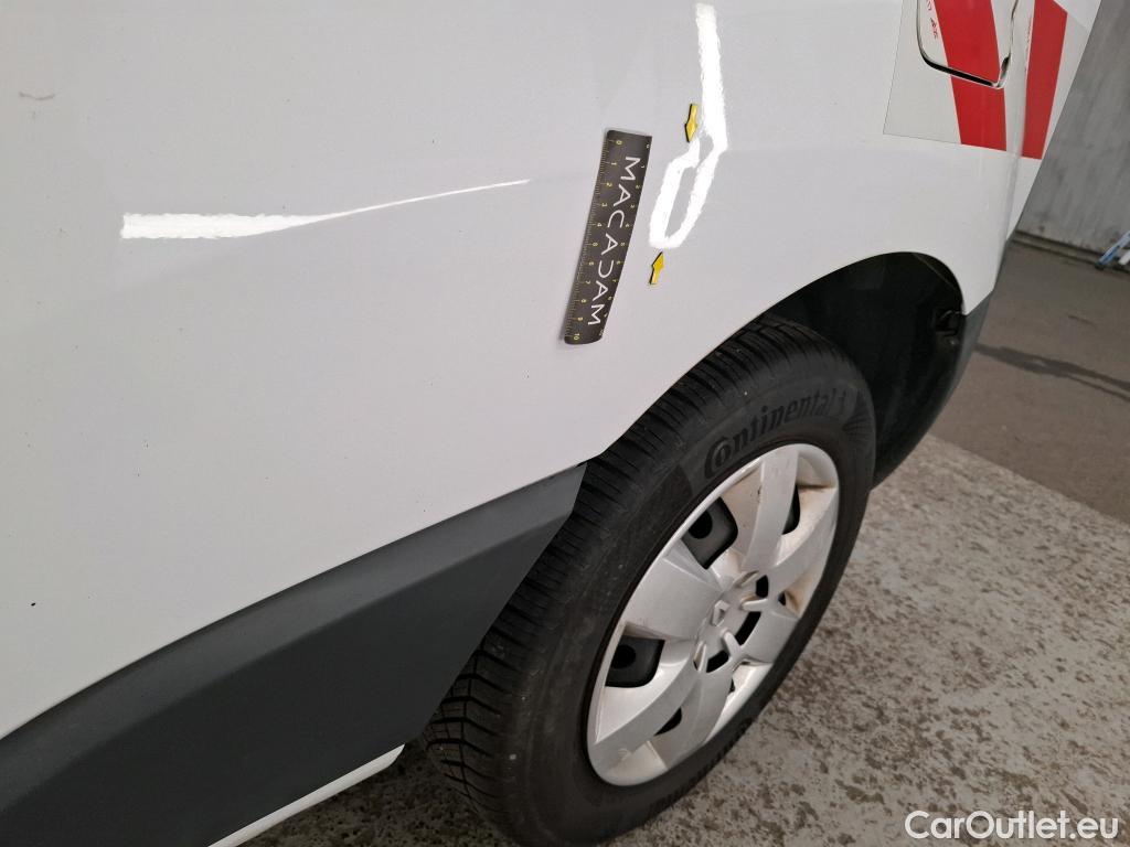  Renault  Kangoo  Express Maxi Extra (Série Spéciale) 1.5 dCi 90CV BVM5 E6 #44