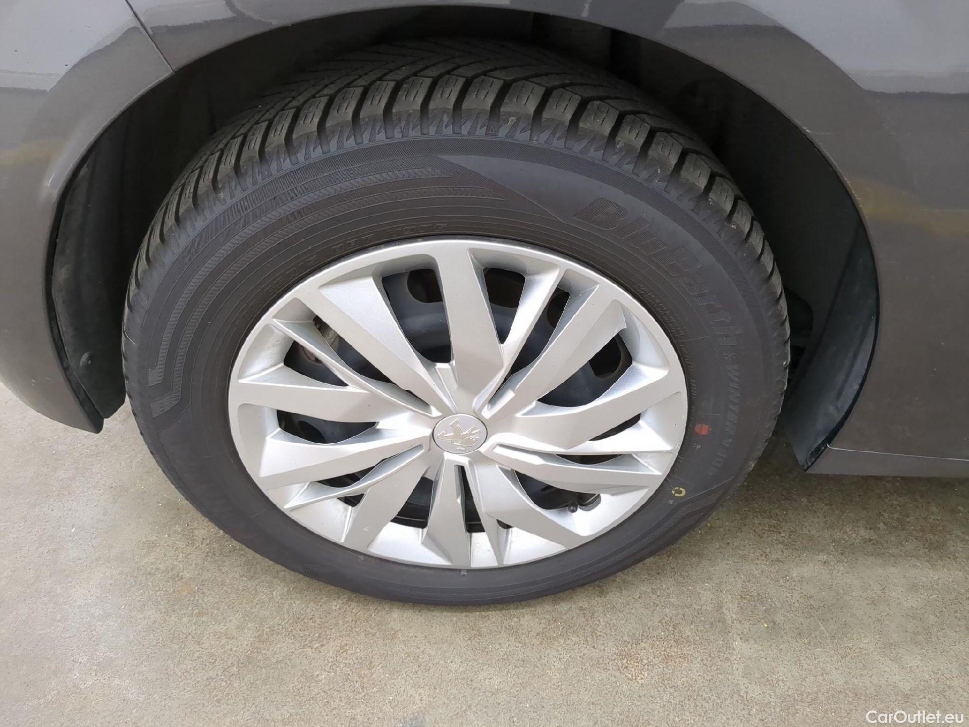 Peugeot  208  Premium 1.5 HDi 100CV BVM6 E6d #23