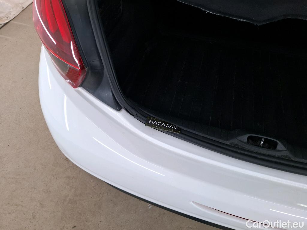  Peugeot  208  Affaire Premium Pack 1.5 HDi 100CV BVM5 E6dT #10