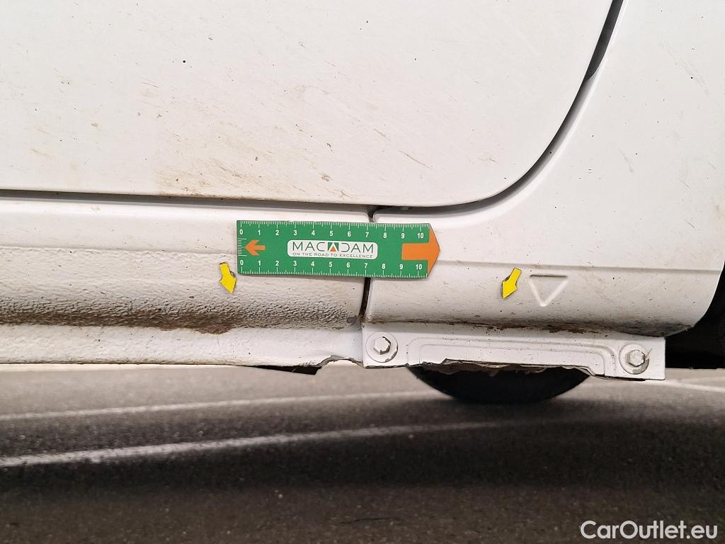  Renault  Kangoo  II Express Grand Confort (L1) 1.5 dCi 95CV BVM6 E6dT #15