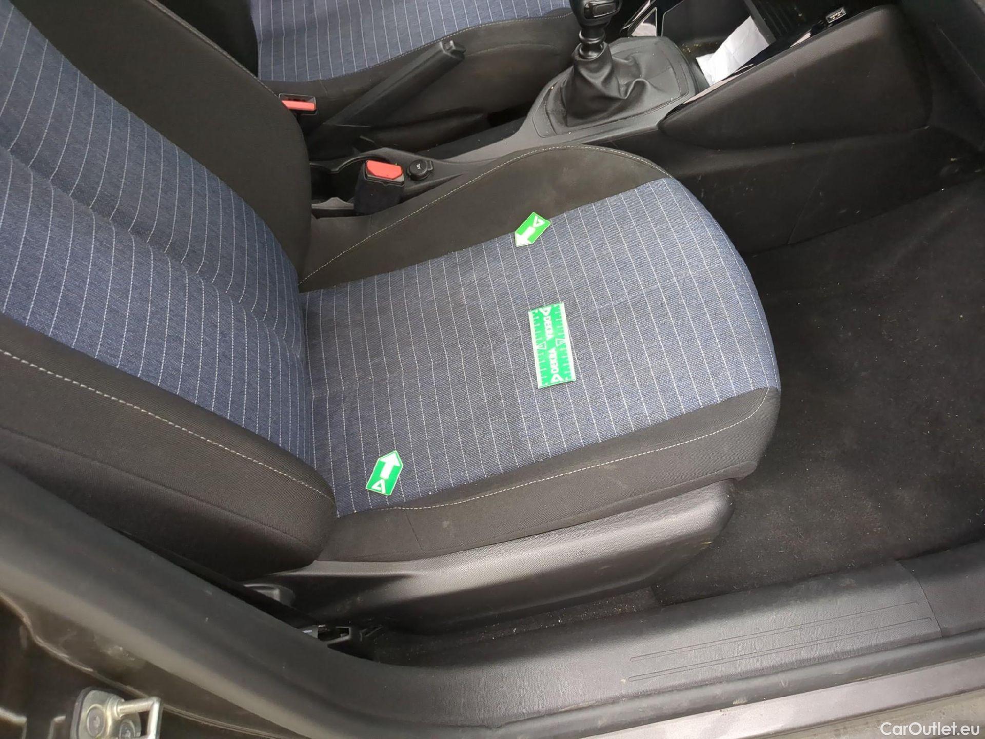  Peugeot  208  Premium 1.5 HDi 100CV BVM6 E6d #17