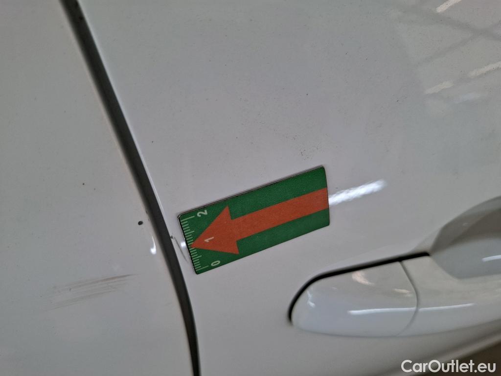  Peugeot  208  Affaire Premium Pack 1.5 HDi 100CV BVM5 E6dT #45