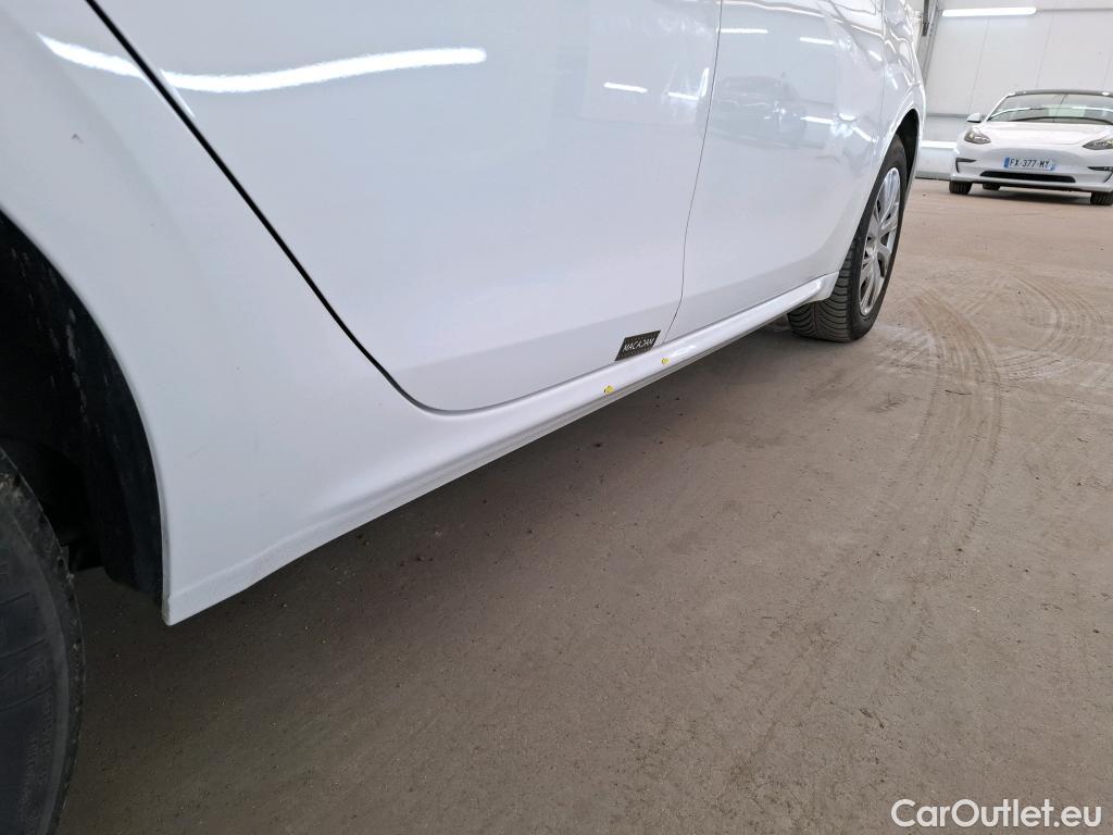  Peugeot  208  Affaire Premium Pack 1.5 HDi 100CV BVM5 E6dT #40