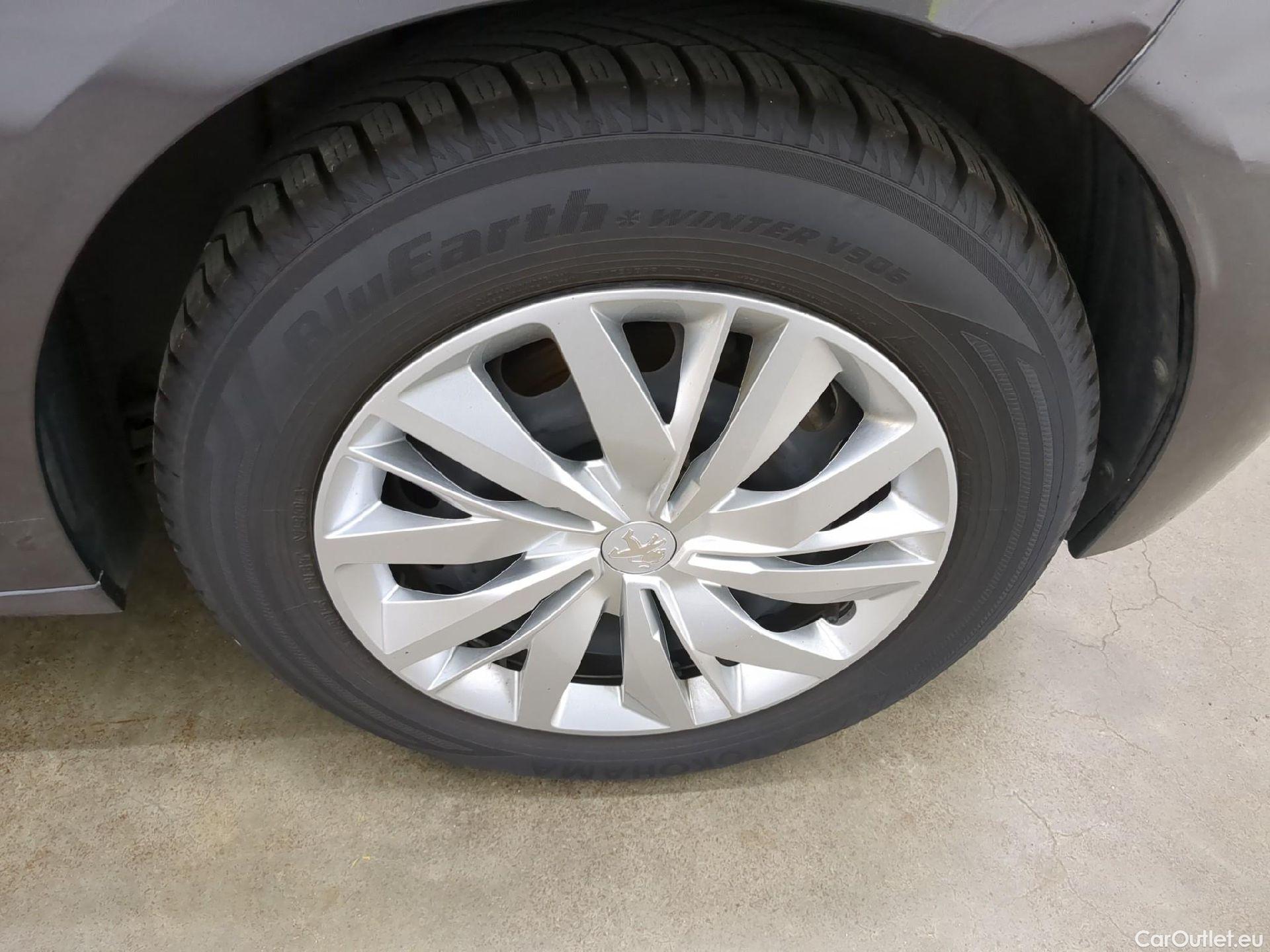  Peugeot  208  Premium 1.5 HDi 100CV BVM6 E6d #22