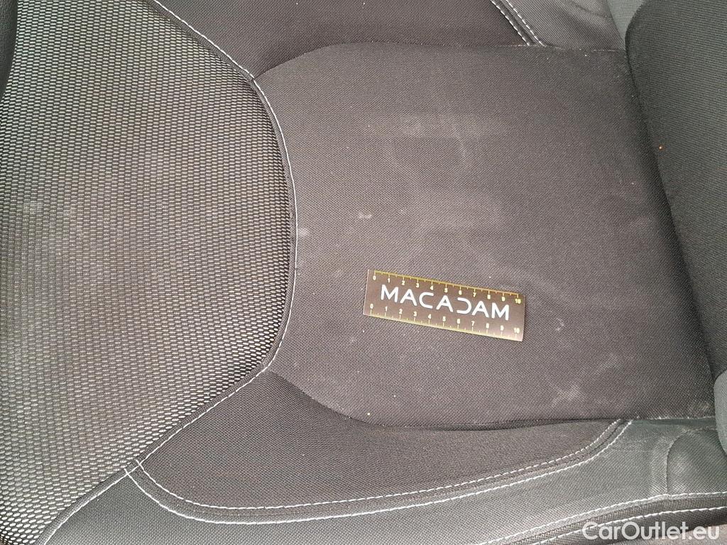  Renault  Clio  IV Air MediaNav 1.5 dCi 75CV BVM5 E6 #26
