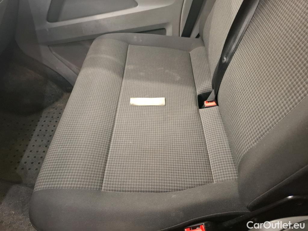  Volkswagen  Transporter VOLKSWAGEN  / 2019 / 4P / Fourgon tôlé 2.0 TDi 150 4MO L1H1 Business Line #23