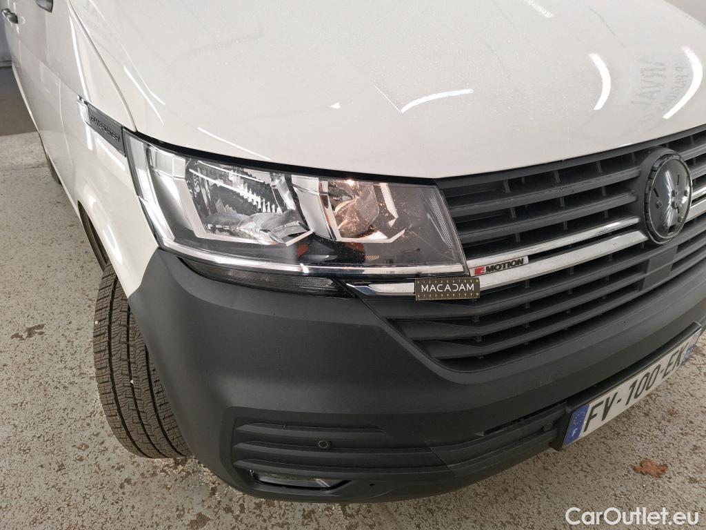  Volkswagen  Transporter VOLKSWAGEN  / 2019 / 4P / Fourgon tôlé 2.0 TDi 150 4MO L1H1 Business Line #21