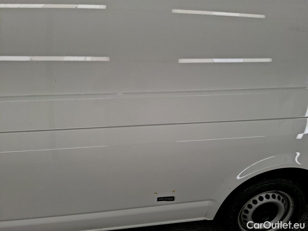  Volkswagen  Transporter T6  Fourgon -Hochdach lang 2.0 100CV BVM5 #1